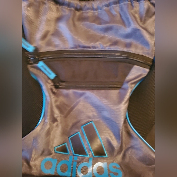 Adidas draw string bag - Picture 3 of 5